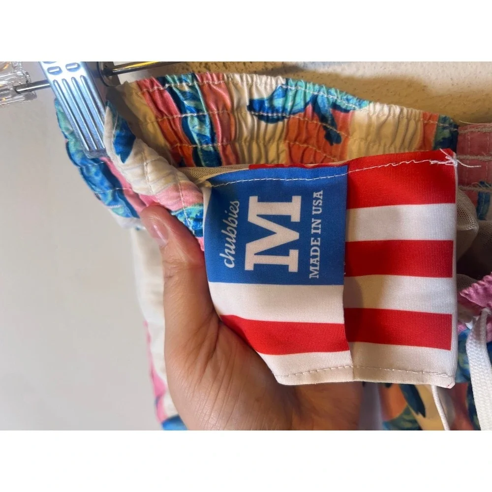 Chubbies Mens Swim Trunks Palm Tree Stripe Pink Blue M